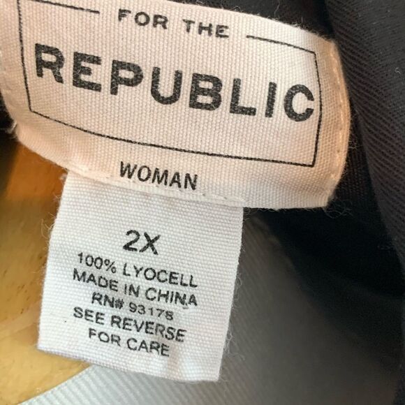 For the Republic black embroidered button down - Picture 6 of 6